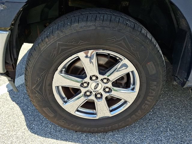 Certified 2018 Ford F150 XLT w/ Equipment Group 302A Luxury AWD/4WD image 36