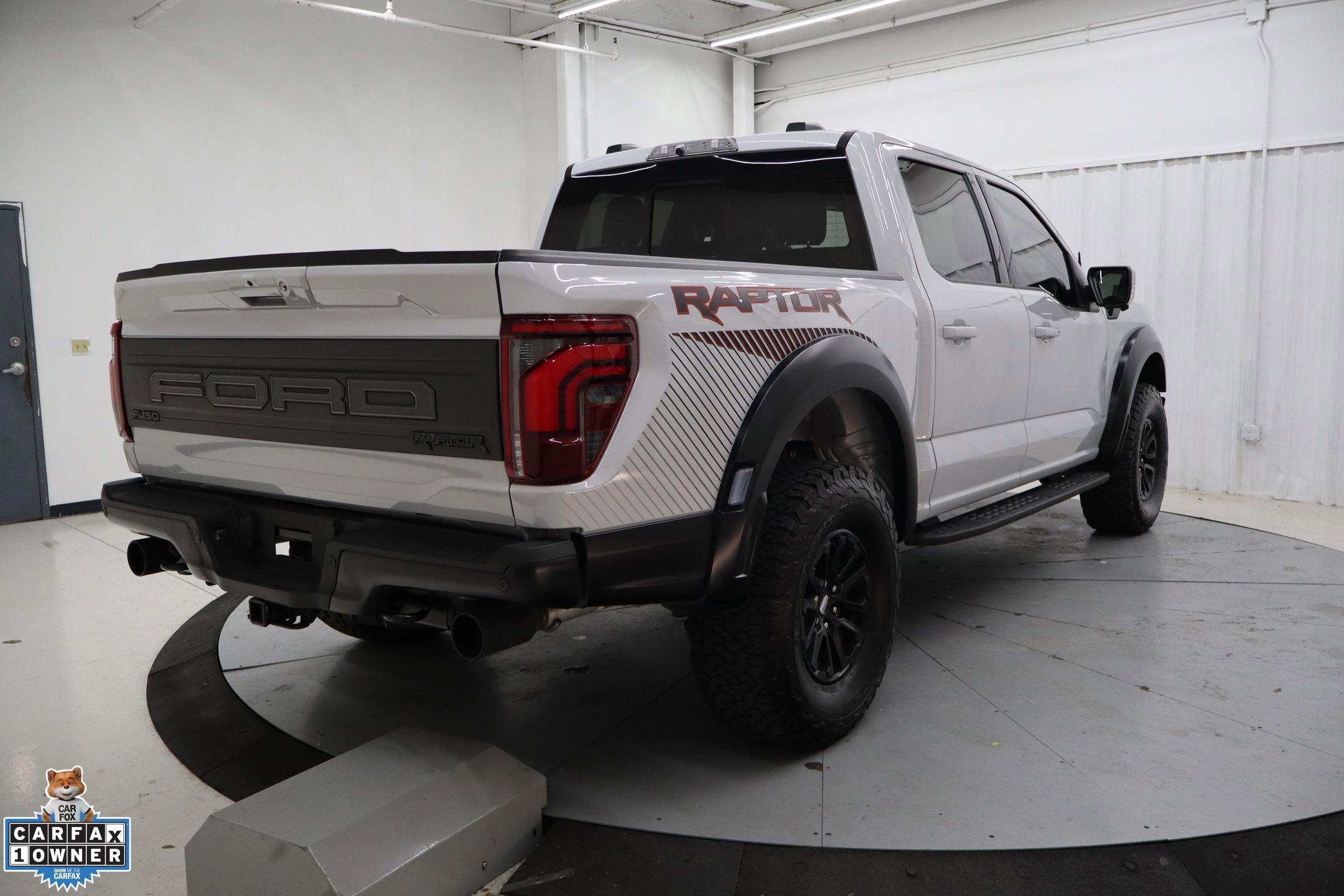 Certified 2025 Ford F150 Raptor AWD/4WD image 2