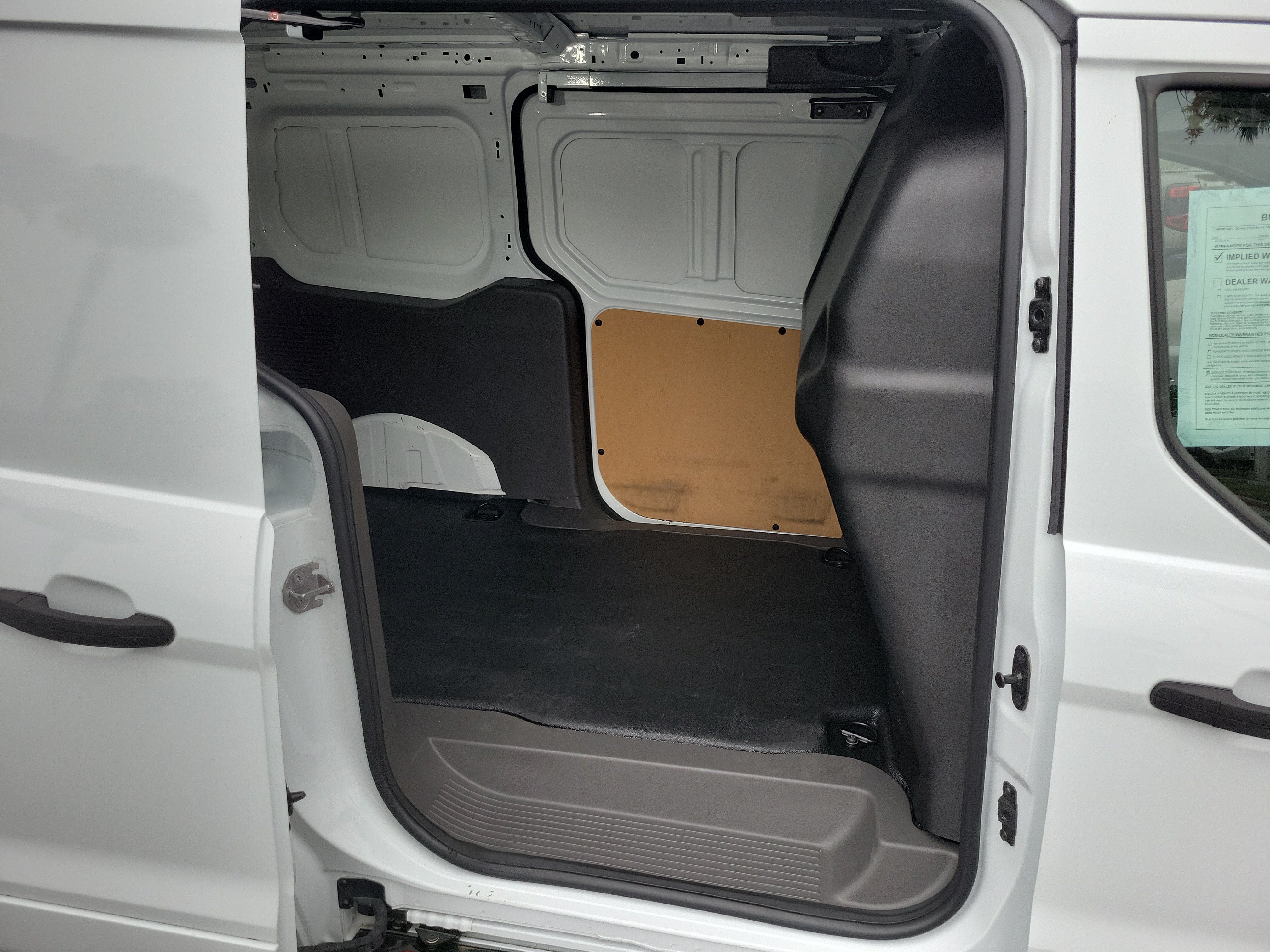 Certified 2022 Ford Transit Connect XLT FWD image 11