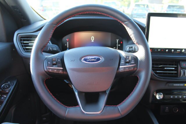 Certified 2024 Ford Escape ST-Line w/ Tech Pack #1 AWD/4WD image 6