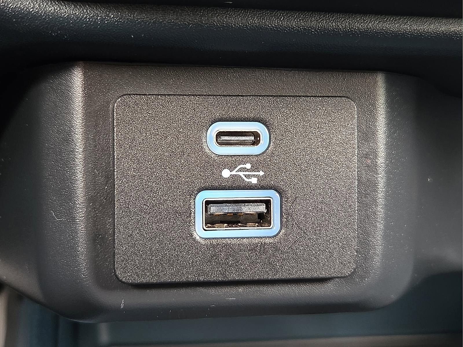 Certified 2022 Ford Maverick XL FWD image 19