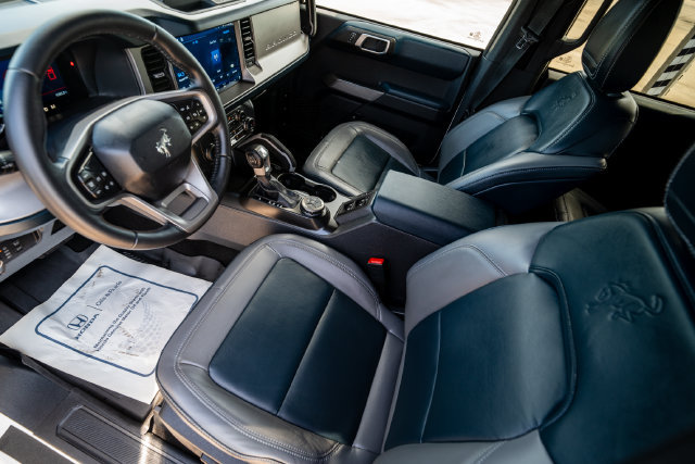 Certified 2022 Ford Bronco Outer Banks AWD/4WD image 6