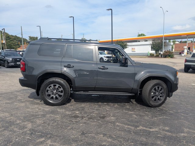 Used 2025 Toyota Land Cruiser w/ Premium Package AWD/4WD image 11