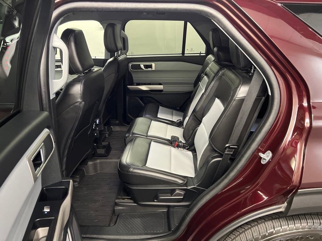 Certified 2023 Ford Explorer XLT AWD/4WD image 26