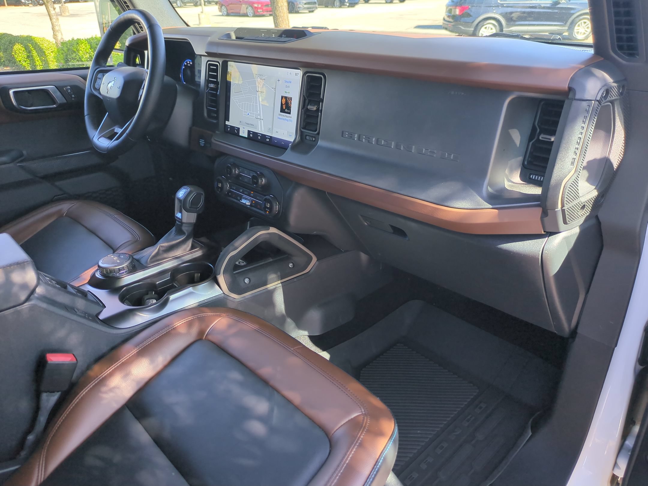 Certified 2024 Ford Bronco Outer Banks AWD/4WD image 33