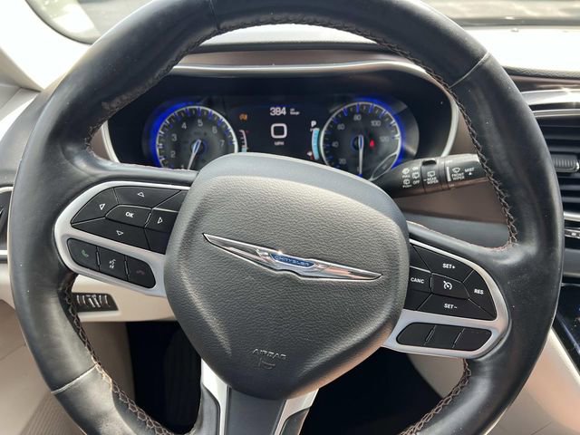 Used 2019 Chrysler Pacifica Touring-L Plus FWD image 24