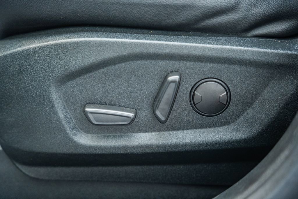 Certified 2022 Ford Edge ST-Line AWD/4WD image 38