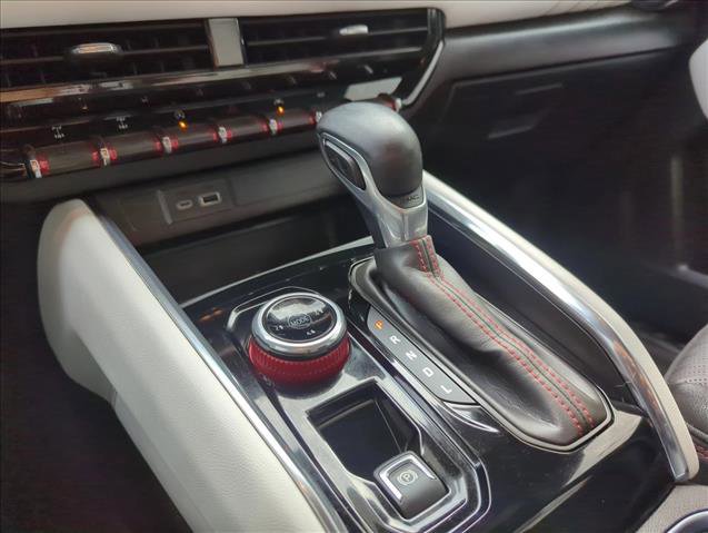 Used 2023 GMC Canyon AT4X image 13