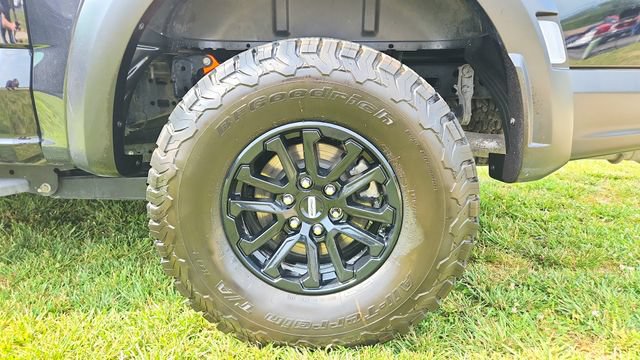 Certified 2024 Ford F150 Raptor AWD/4WD image 9