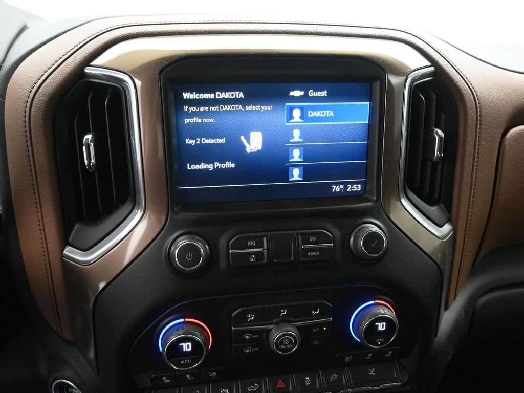 Used 2023 Chevrolet Silverado 3500 High Country image 16