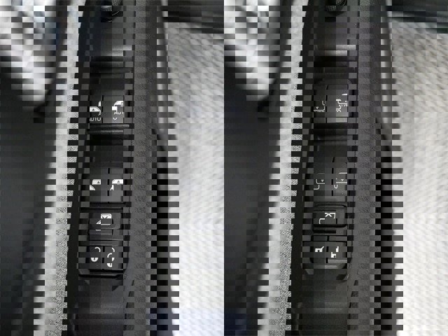 Used 2022 Jeep Compass Latitude image 17