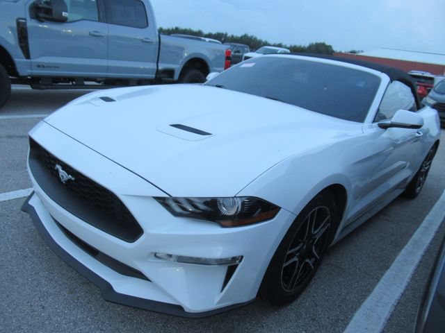 Certified 2018 Ford Mustang Premium RWD image 3