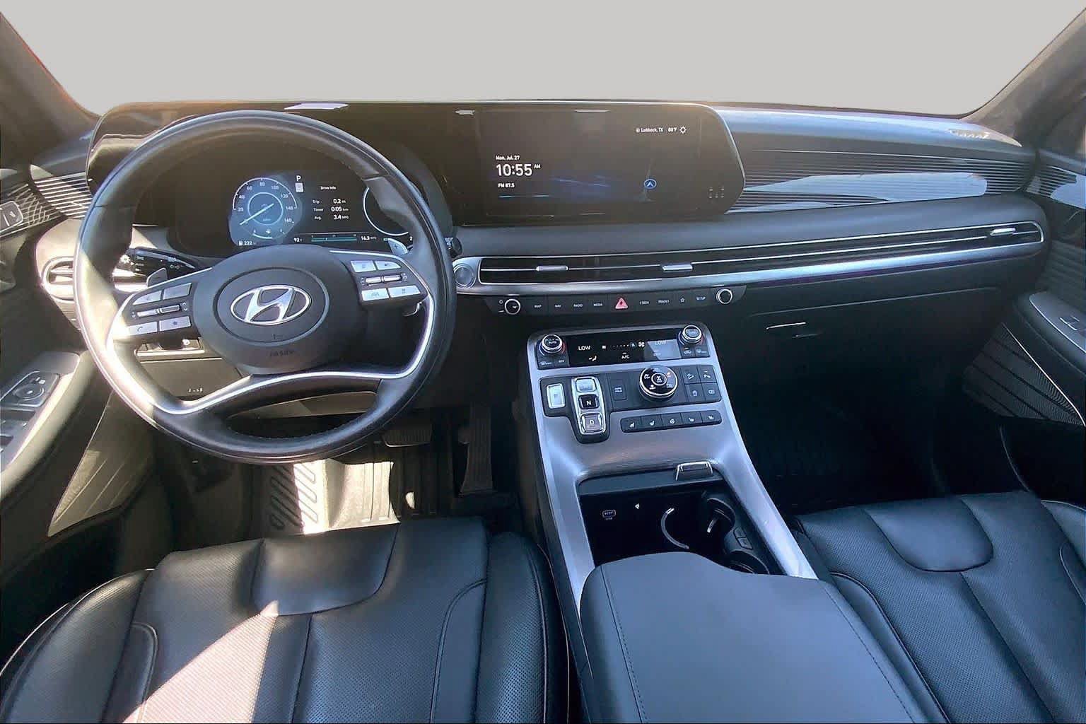 Used 2025 Hyundai Palisade Calligraphy AWD/4WD image 16