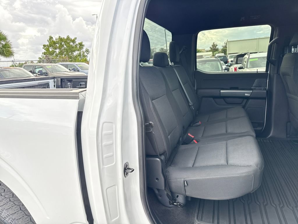 Certified 2022 Ford F150 XLT w/ Equipment Group 302A High image 28