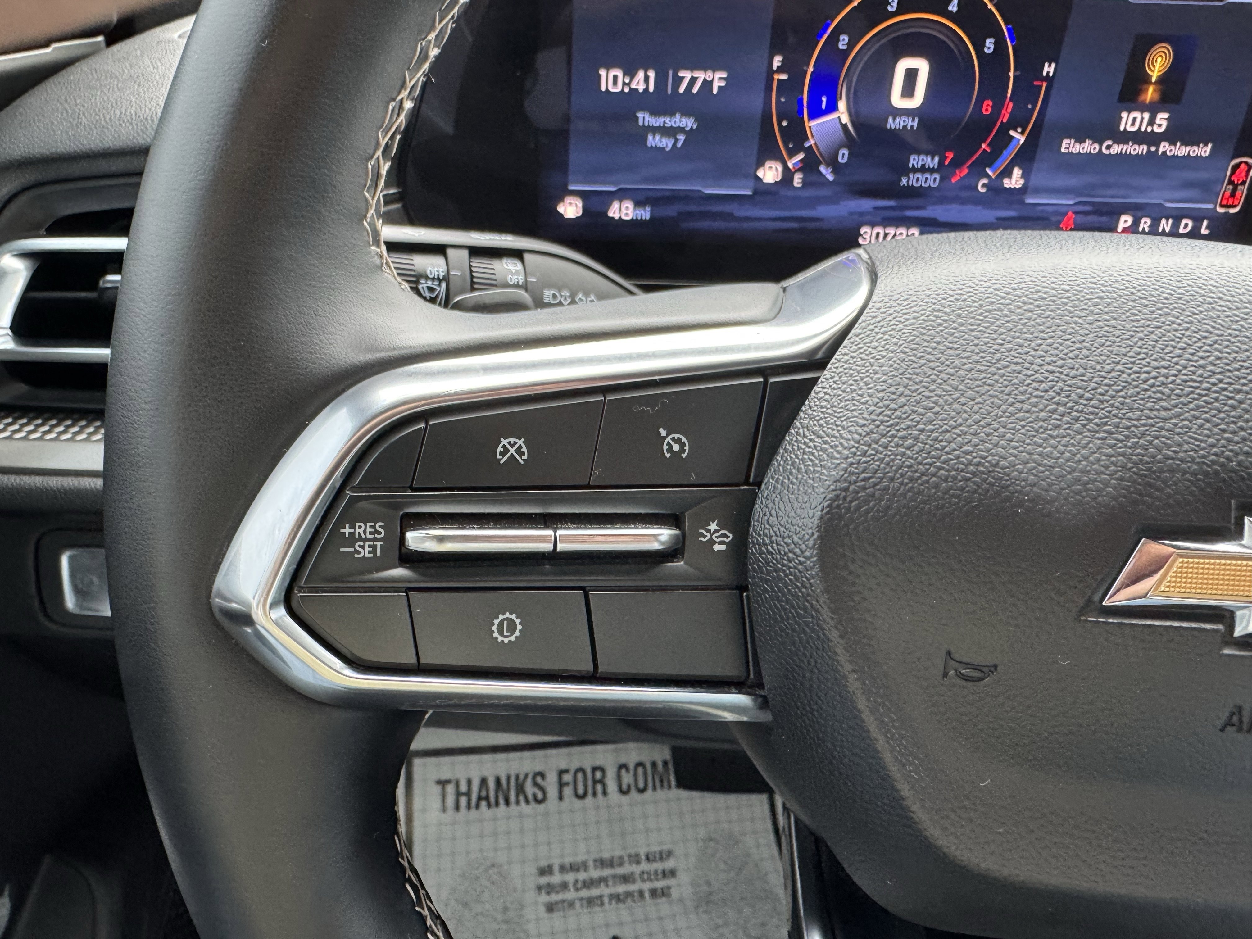 Used 2025 Chevrolet Traverse LT w/ LPO, Floor Liner Package FWD image 9