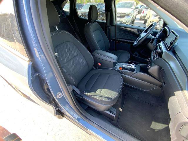 Certified 2025 Ford Escape Active AWD/4WD image 23