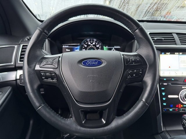 Certified 2018 Ford Explorer Limited image 30