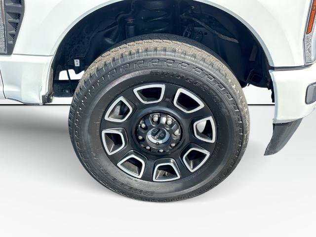 Certified 2024 Ford F250 Platinum AWD/4WD image 11