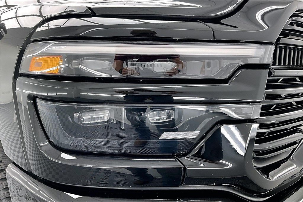 Used 2025 RAM 2500 Laramie w/ Night Edition AWD/4WD image 30