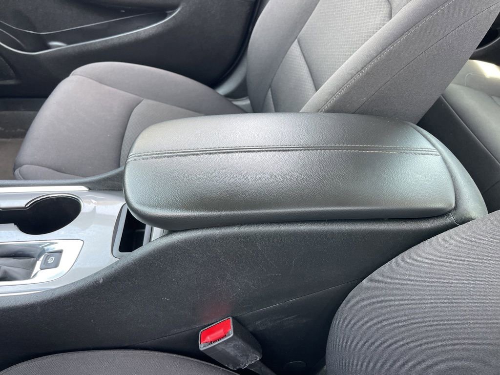 Used 2024 Chevrolet Malibu LT image 13