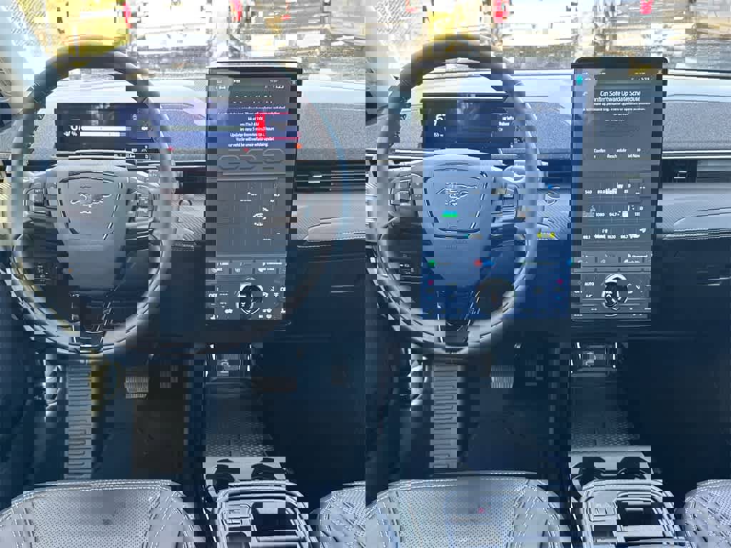 Certified 2025 Ford Mustang Mach-E Premium image 20