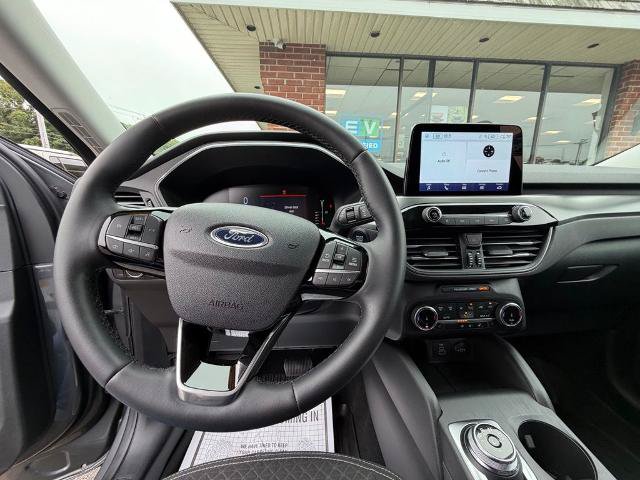 Certified 2024 Ford Escape Active AWD/4WD image 15