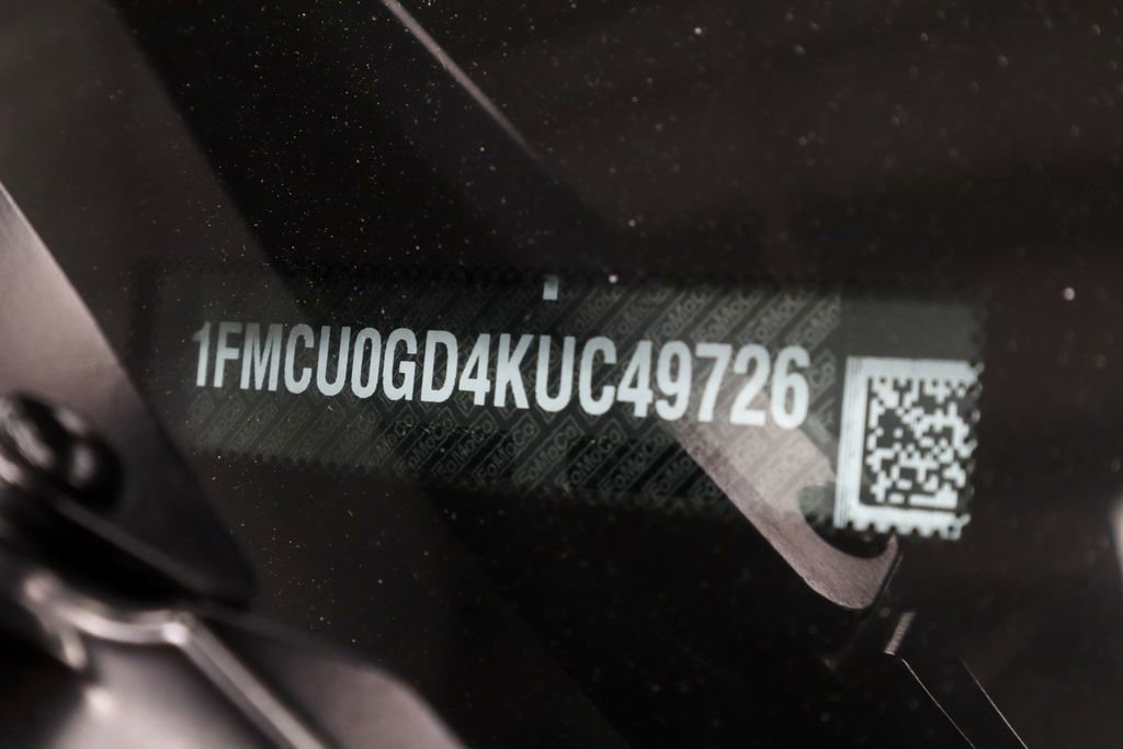 Certified 2019 Ford Escape SE FWD image 36