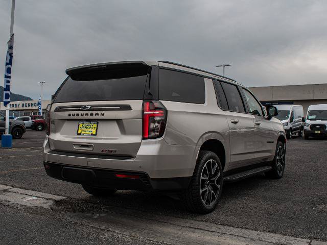 Used 2023 Chevrolet Suburban RST w/ Luxury Package AWD/4WD image 5
