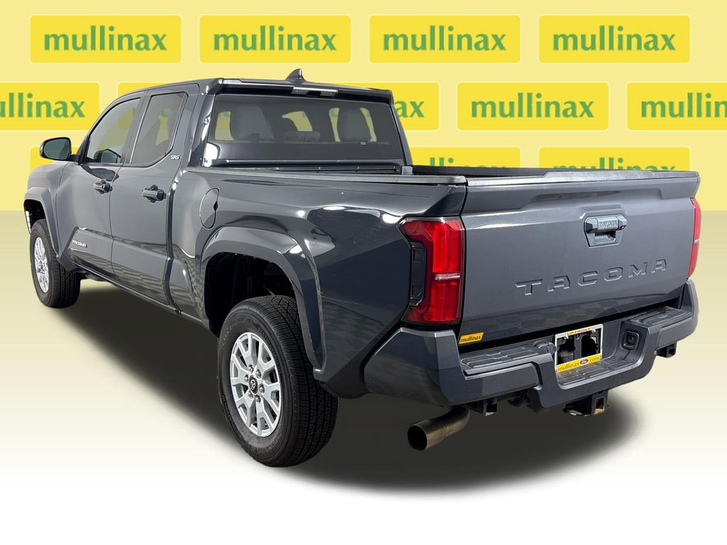 Used 2024 Toyota Tacoma SR5 RWD image 8