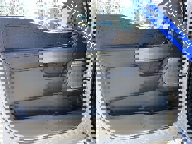 Certified 2022 Ford F150 Lariat w/ Equipment Group 501A Mid image 16