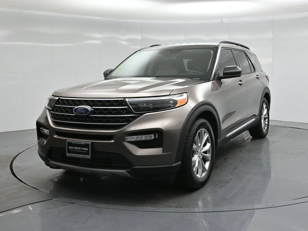 Certified 2021 Ford Explorer XLT w/ Equipment Group 202A RWD image 54