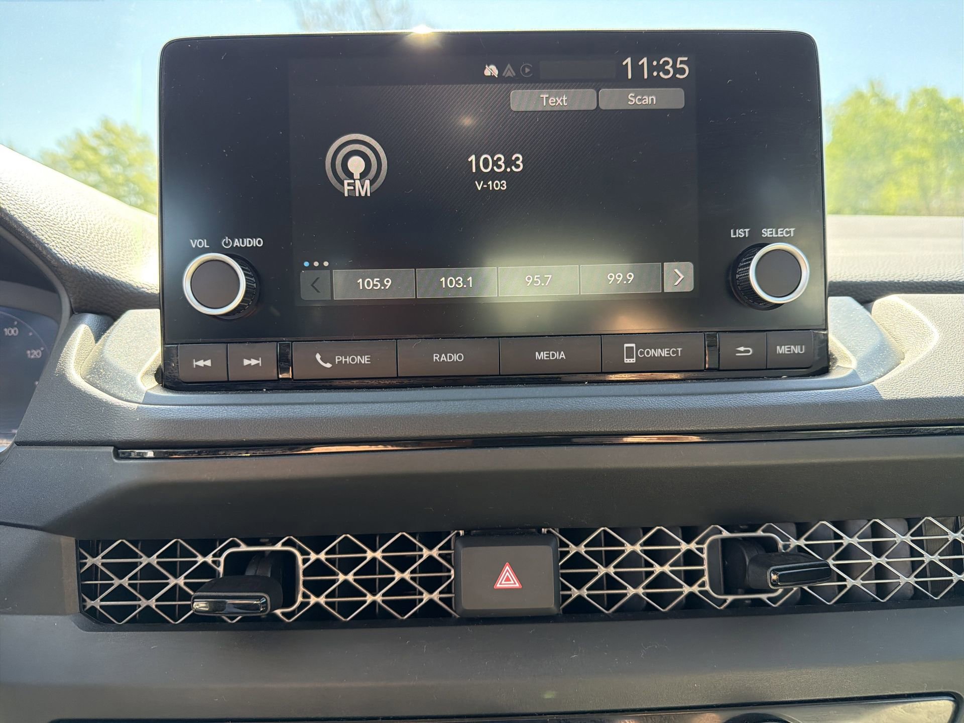 Used 2025 Honda Accord LX image 3