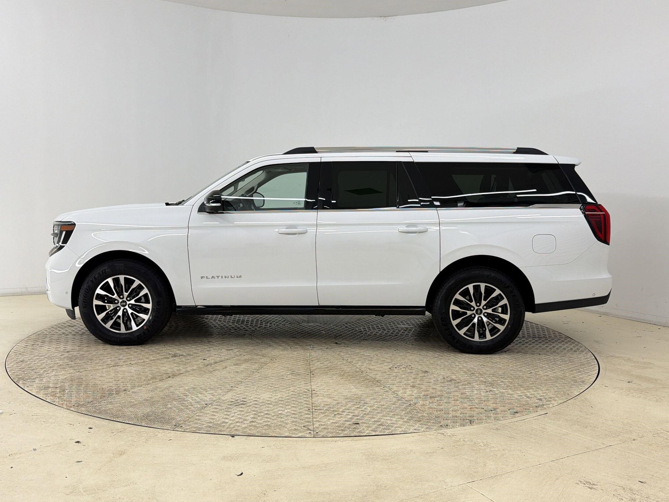 Certified 2025 Ford Expedition Max Platinum AWD/4WD video 2