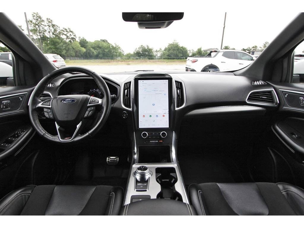 Certified 2022 Ford Edge ST w/ Equipment Group 401A AWD/4WD image 12