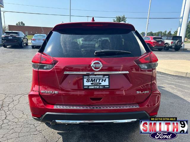 Used 2017 Nissan Rogue SL w/ SL Premium Package AWD/4WD image 7