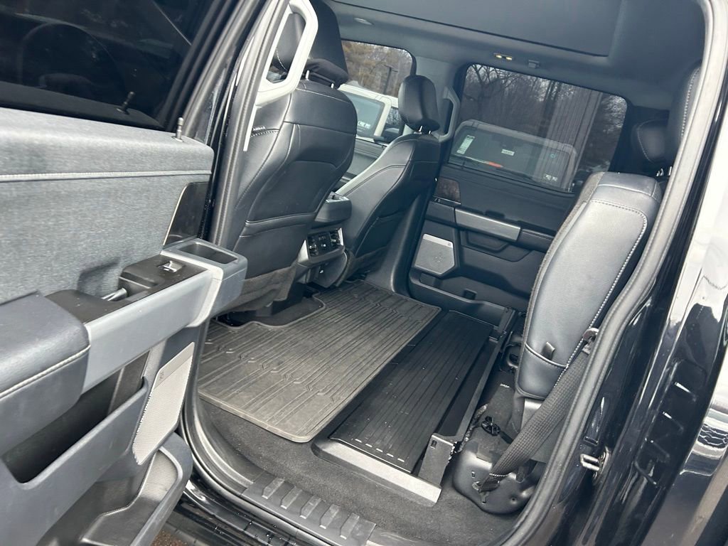 Certified 2023 Ford F250 Lariat w/ Lariat Ultimate Package image 18