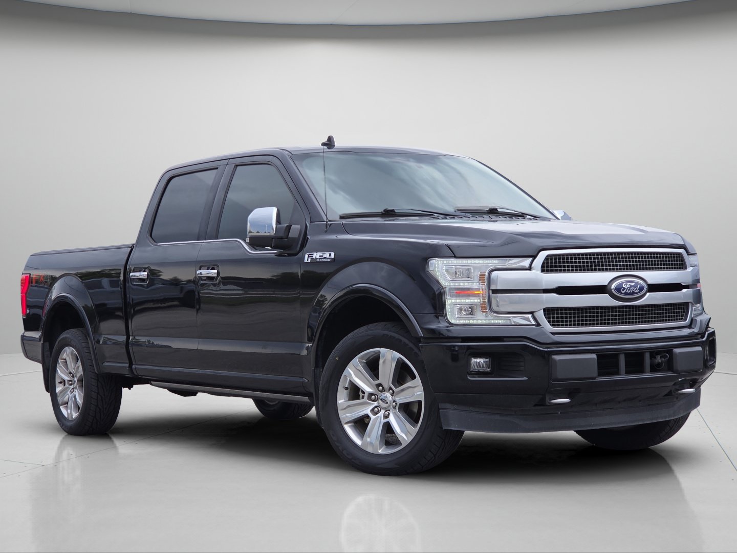 Certified 2019 Ford F150 Platinum w/ FX4 Off-Road Package