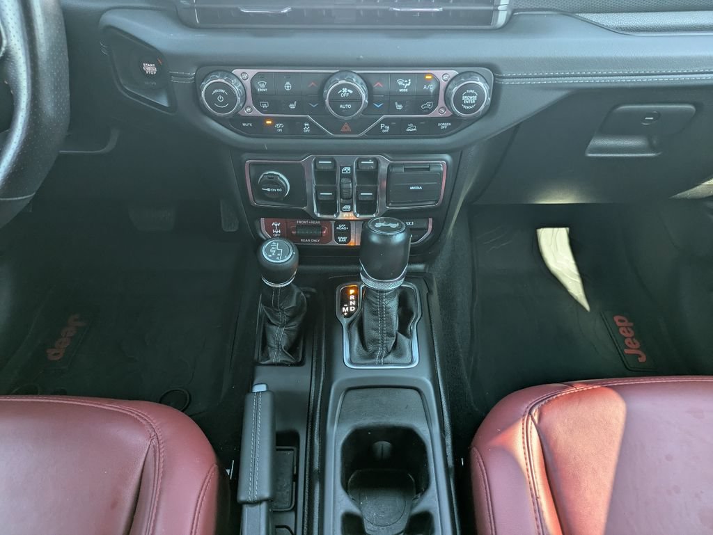 Used 2024 Jeep Wrangler Unlimited Rubicon 392 AWD/4WD image 19