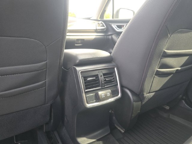 Used 2022 Subaru Forester Premium AWD/4WD image 26