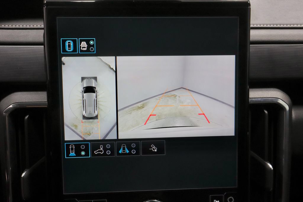 Used 2025 GMC Acadia Elevation AWD/4WD image 2