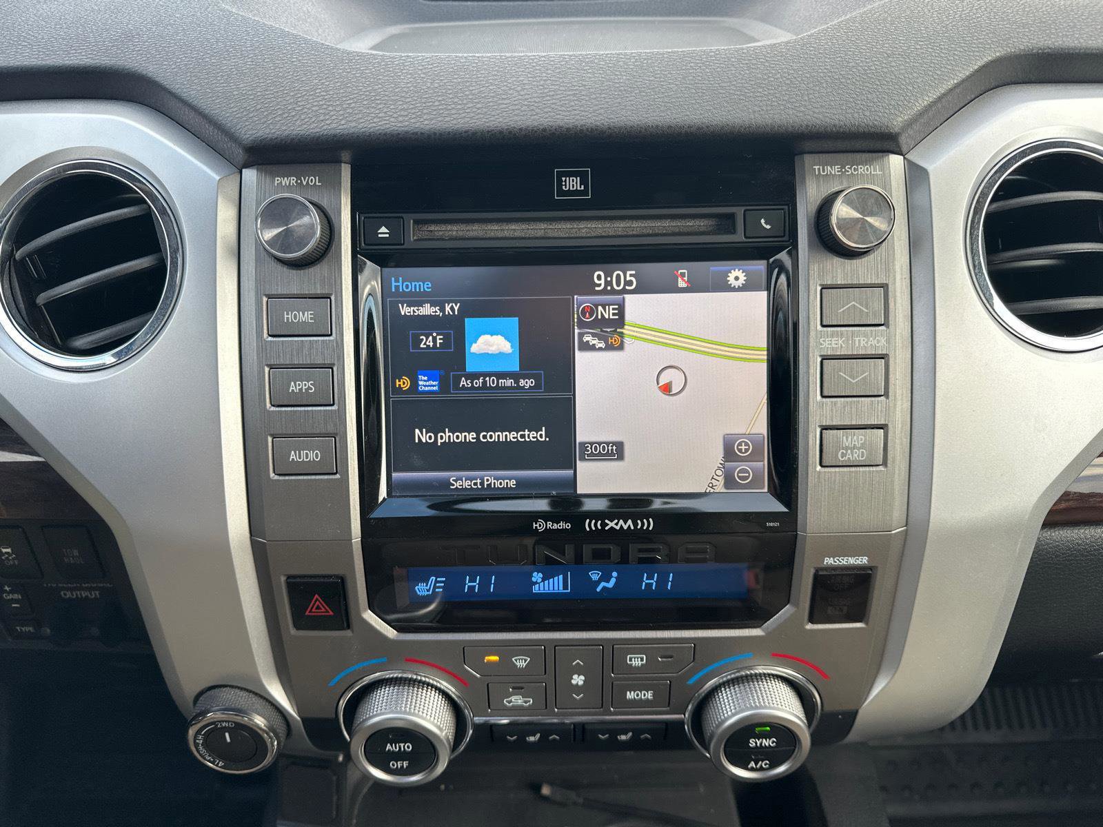 Used 2017 Toyota Tundra Limited image 12