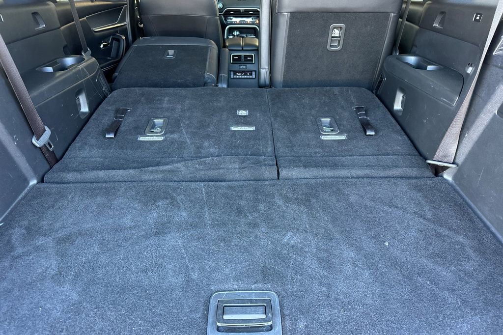 Used 2024 MAZDA CX-90 3.3 Turbo w/ Premium Package image 14