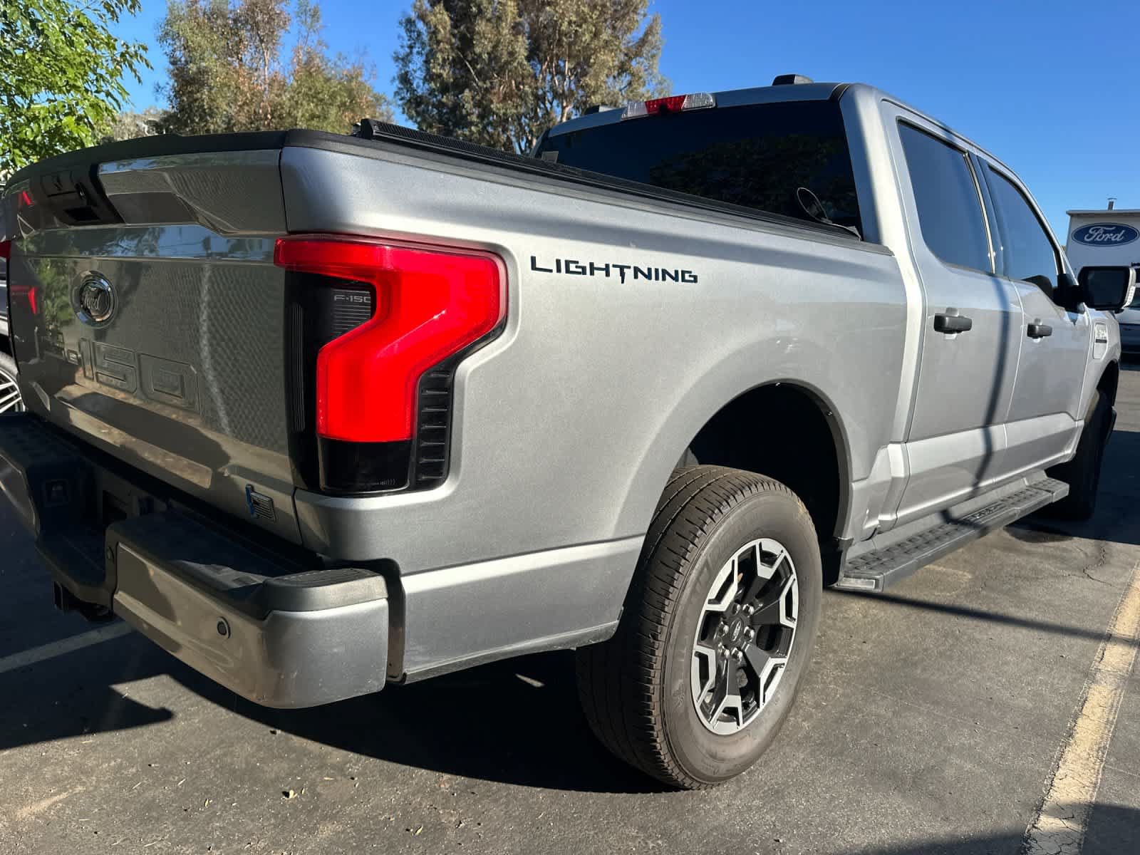 Certified 2023 Ford F150 Lightning XLT AWD/4WD image 4
