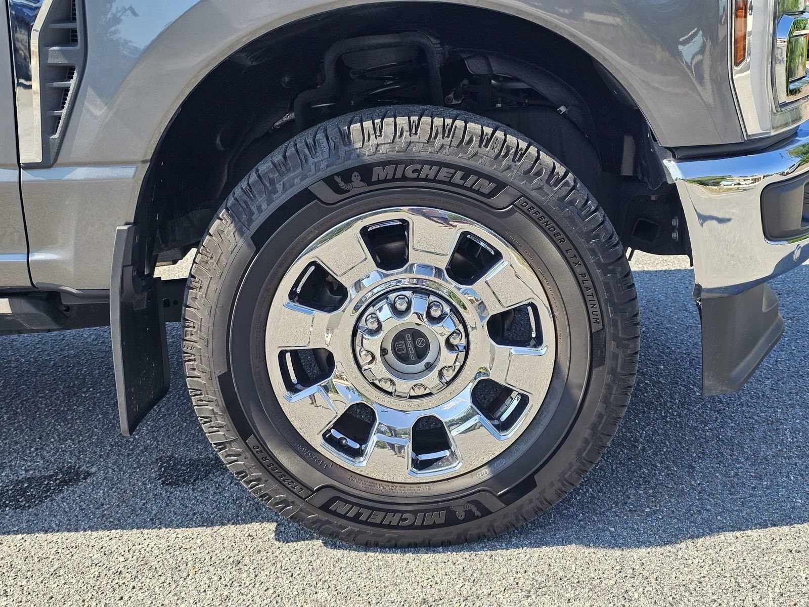 Certified 2024 Ford F250 Lariat w/ Lariat Ultimate Package AWD/4WD image 7