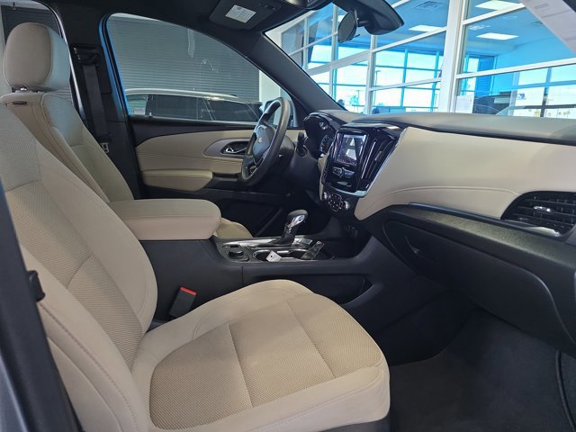 Used 2023 Chevrolet Traverse LS w/ Safety Package image 10