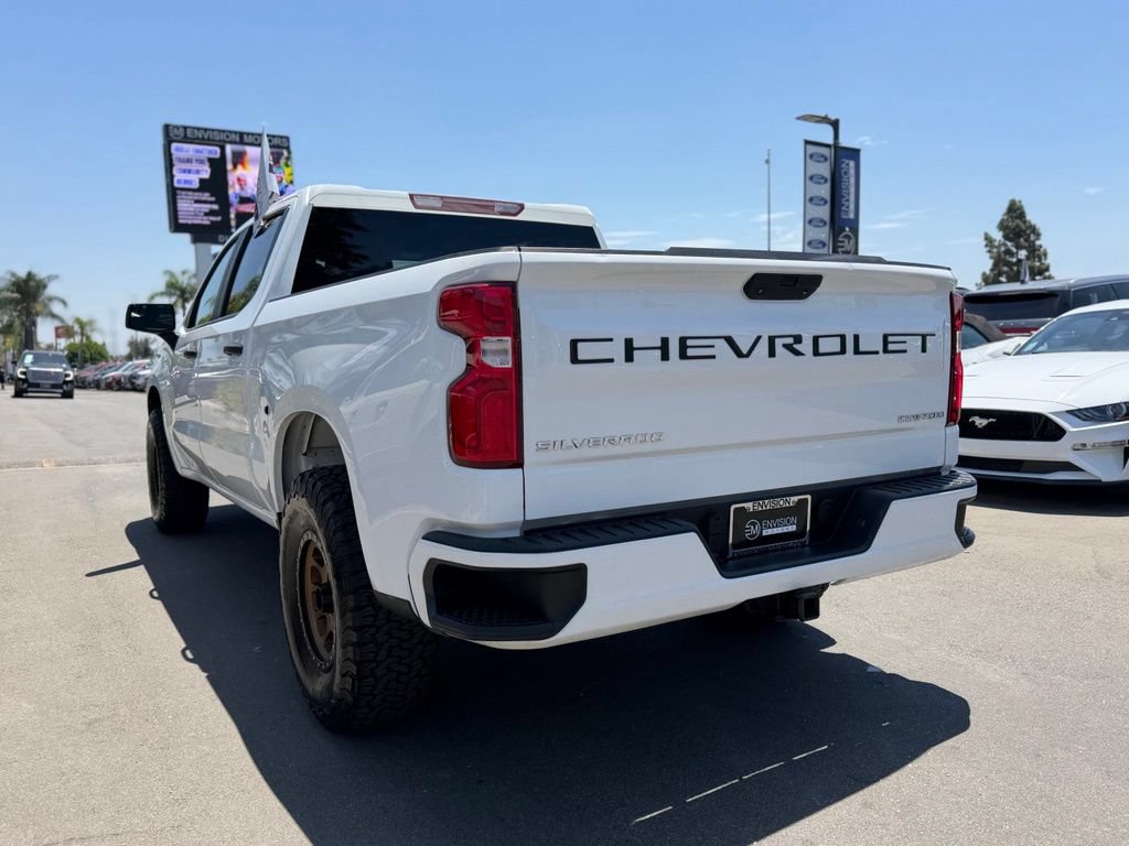Used 2022 Chevrolet Silverado 1500 Custom w/ Safety Confidence Package RWD image 8