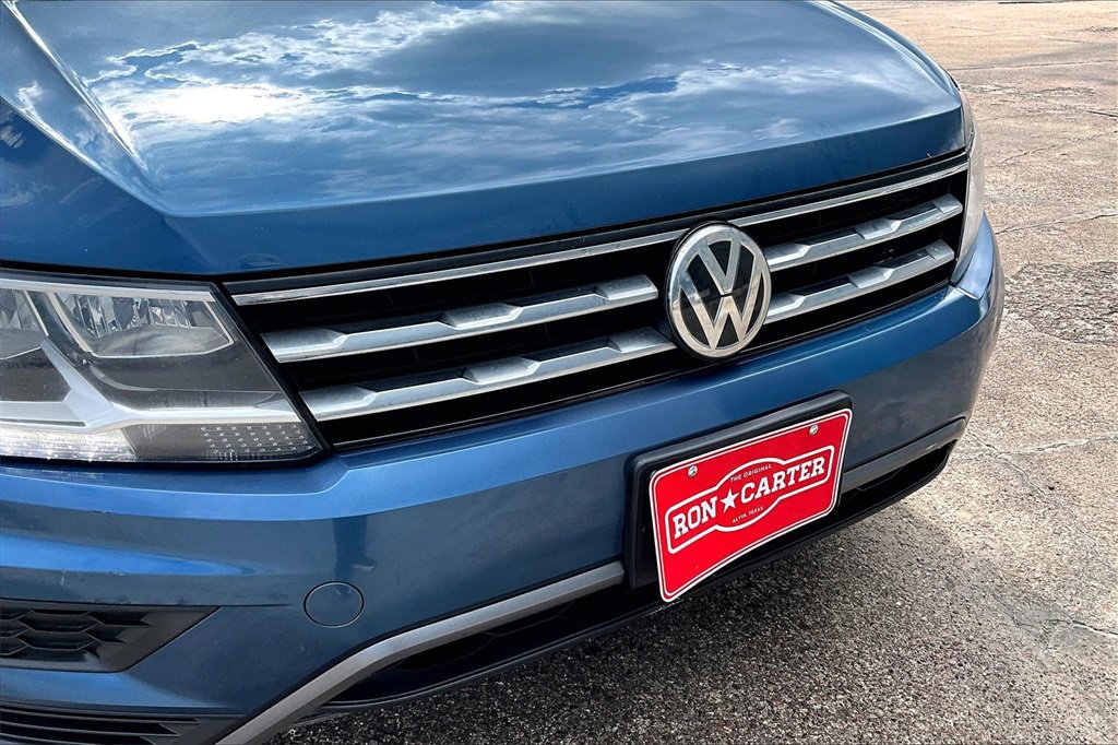 Used 2020 Volkswagen Tiguan S image 34