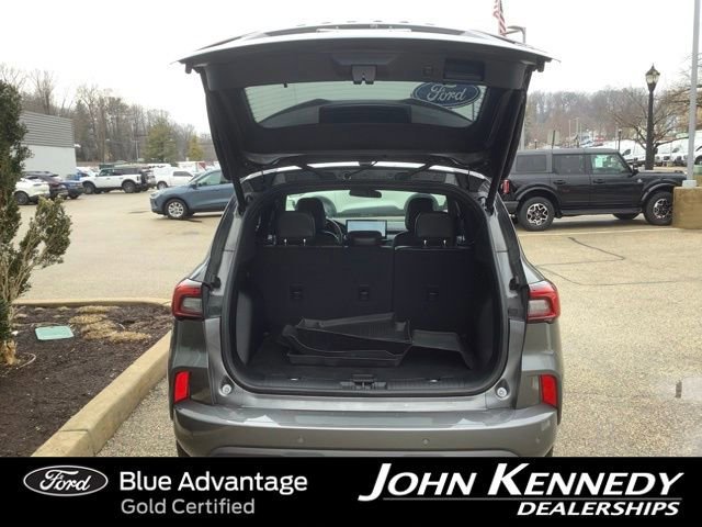 Certified 2023 Ford Escape ST-Line Select w/ Tech Pack #2 image 32