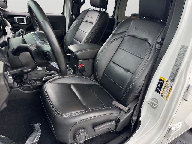 Used 2023 Jeep Wrangler Unlimited Sahara w/ Cold Weather Group AWD/4WD image 14