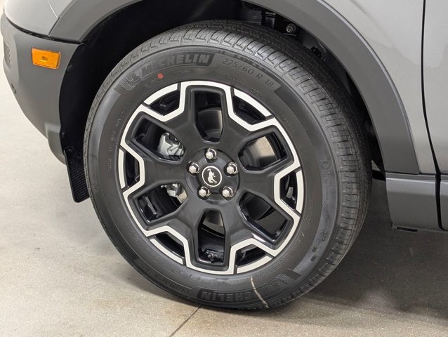 Certified 2026 Ford Bronco Sport Outer Banks w/ Outer Banks Tech Package+ AWD/4WD image 2